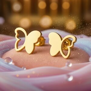 🆕Whimsical Butterfly Stud Earrings Fairy 18K Gold Plated Stainless Steel ✨🦋